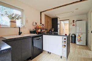 Annex Kitchen- click for photo gallery